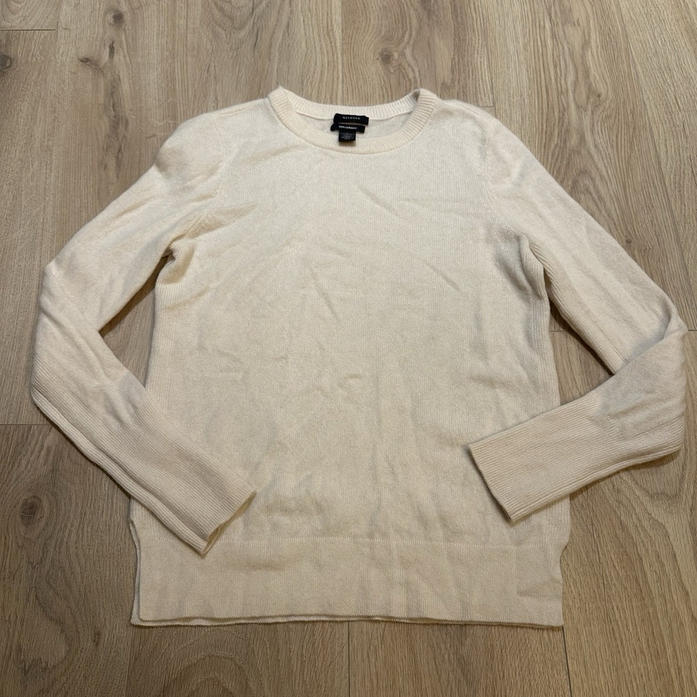 Halogen 100% Cashmere Cream Crew Neck Sweater Size M Old Money Minimalist